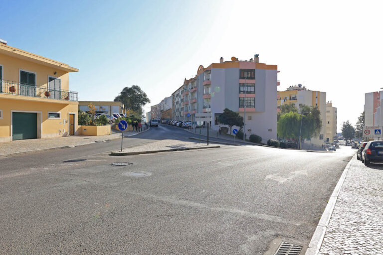 A Rua Batalha Viso vai ser alvo de obras de repavimentação