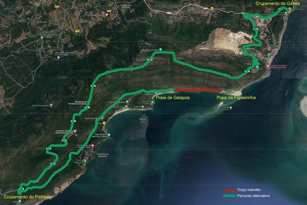 Risco de queda de bloco rochoso interdita troço de estrada na Serra da Arrábida