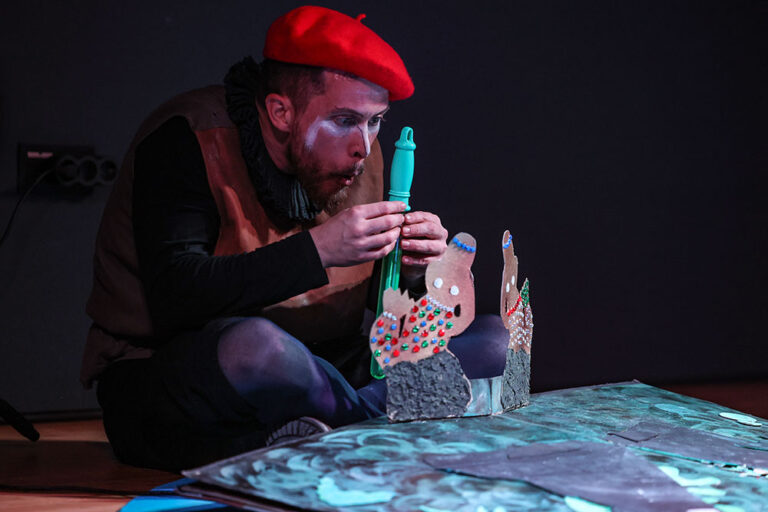 "O Lugar de Todas as Histórias" foi apresentado no âmbito do Dia Mundial do Teatro