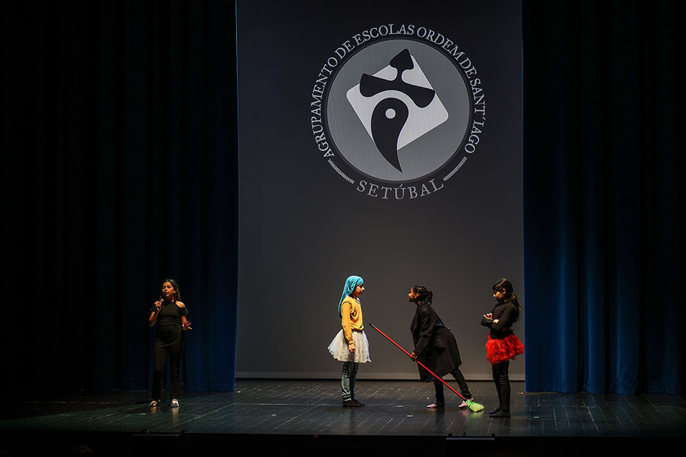 Maratona de Poesia - Setúbal Uma Baía a Ler 2023