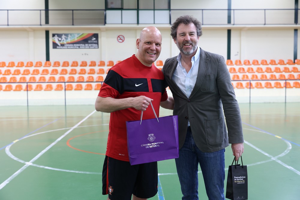 Selecionador Jorge Braz dá aula em Setúbal