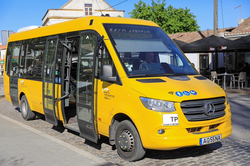 Entrada em funcionamento da Circular de Azeitão reforça o serviço de transporte público rodoviário desta freguesia