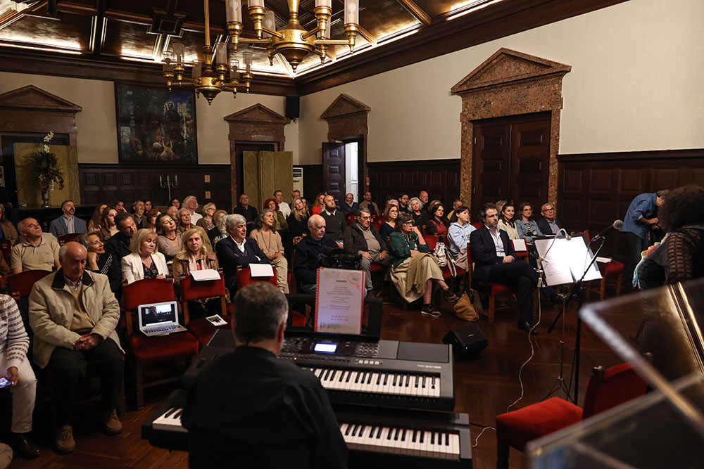 Apresentação do filme "Itinerário - O meu caminho até Sebastião da Gama, no Salão Nobre dos Paços do Concelho, com a presença do vereador da Cultura, Pedro Pina