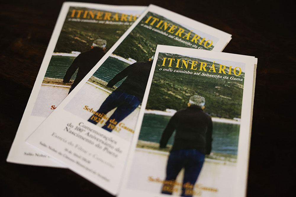 Apresentação do filme "Itinerário - O meu caminho até Sebastião da Gama, no Salão Nobre dos Paços do Concelho