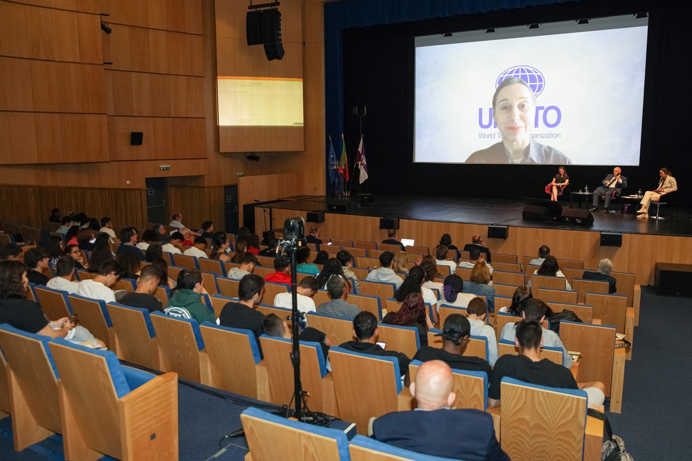 A diretora regional do Departamento Europeu da Organização de Turismo Mundial das Nações Unidas, Alessandra Priante, participou na III Conferência Internacional Riscos, Segurança e Cidadania