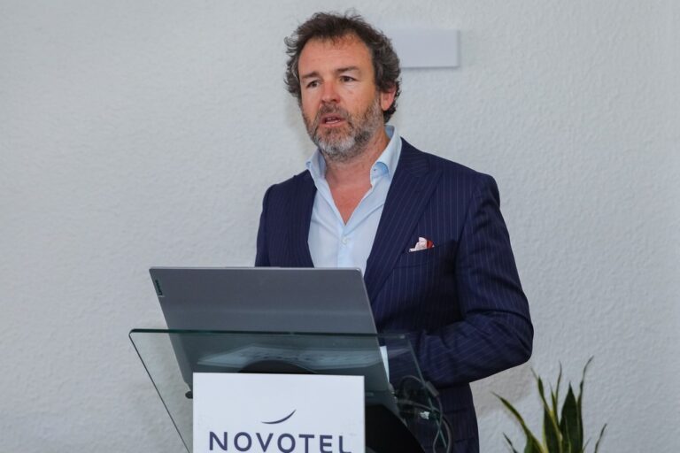 Vereador da Saúde, Pedro Pina, na abertura do XXI Congresso Nacional de Medicina do Adolescente, que decorre em 20 e 21 de abril em Setúbal.