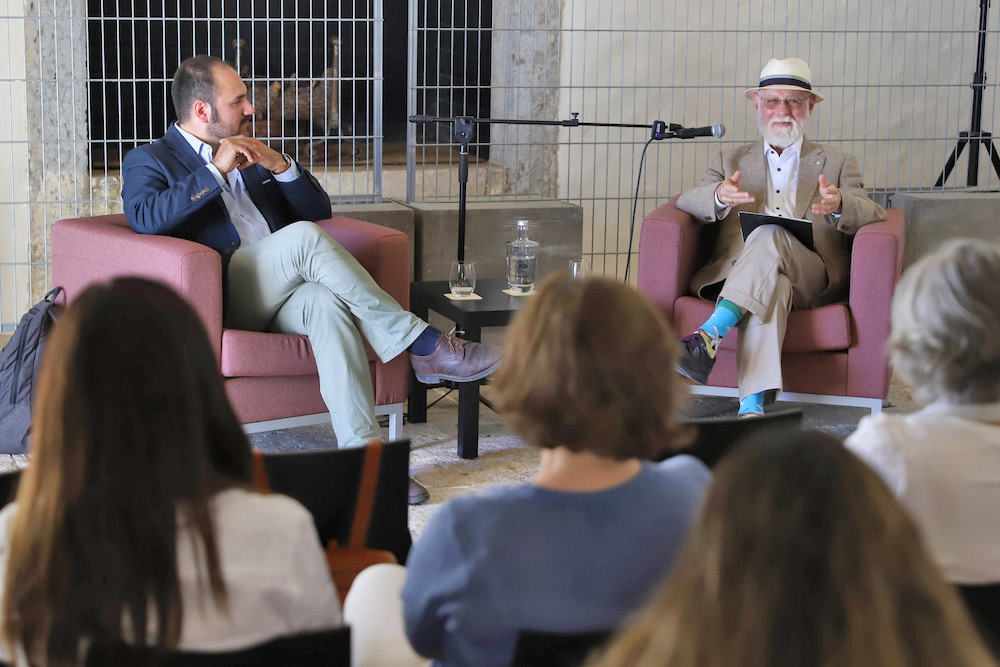Alberto Manguel em conversa em torno da obra poética de Sebastião da Gama