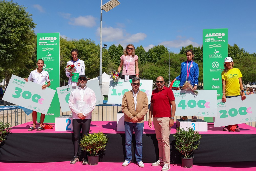 Pódio feminino da prova principal
