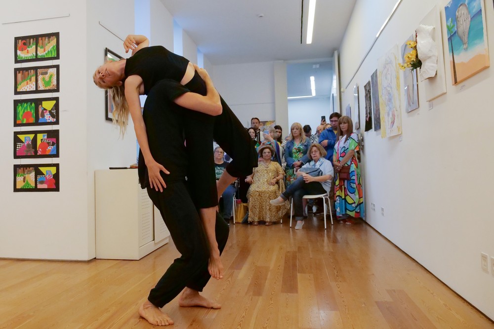 Performance "Diálogos II" foi um dos destaques das comemorações