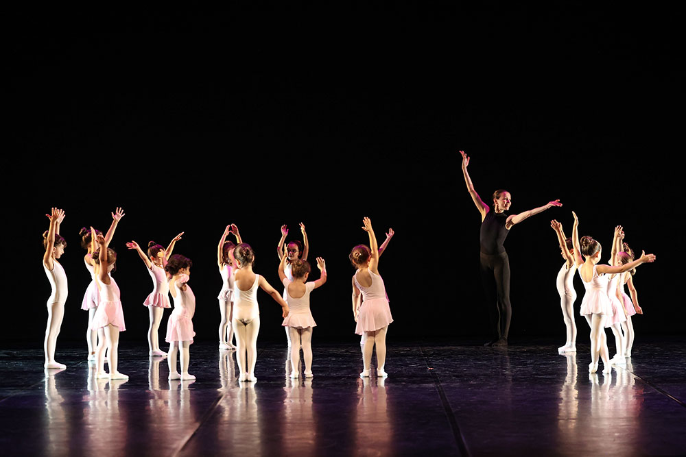 Aula pública da Academia de Dança Contemporânea de Setúbal