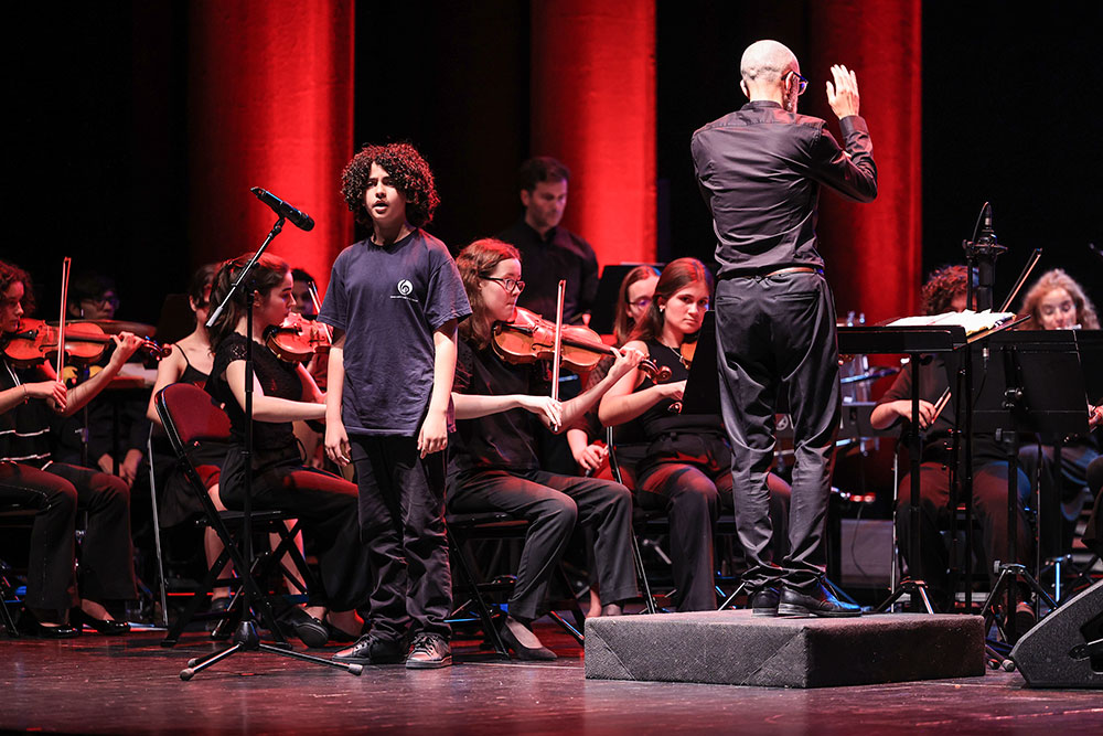 Concerto pela Paz - Zeca Tocado por Miúdos - Conservatório Regional e Academia de Dança Contemporânea de Setúbal