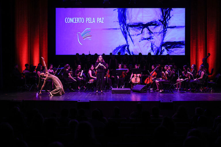 Concerto pela Paz - Zeca Tocado por Miúdos - Conservatório Regional e Academia de Dança Contemporânea de Setúbal