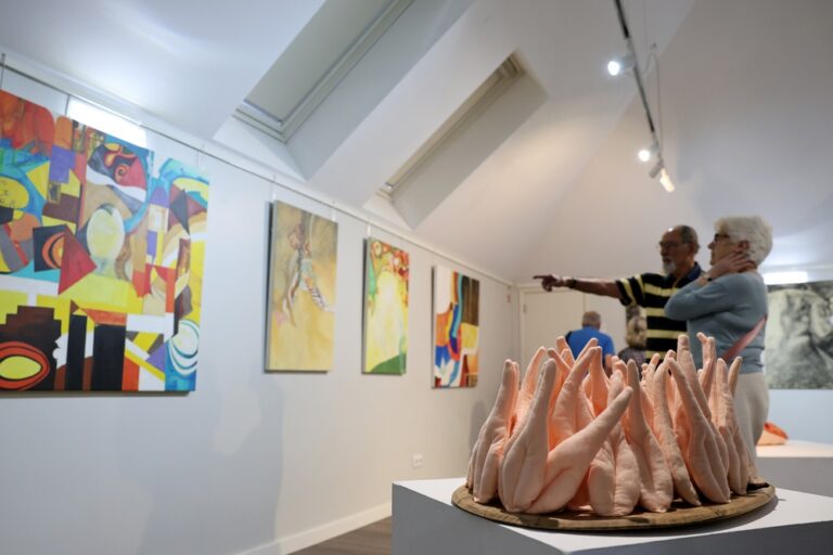 Exposição 'Viagens de um Corpo' - Biblioteca de Azeitão