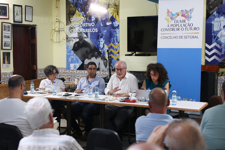 Encontro do "Ouvir a População, Construir o Futuro" realizou-se no G.D. "Os Amarelos"