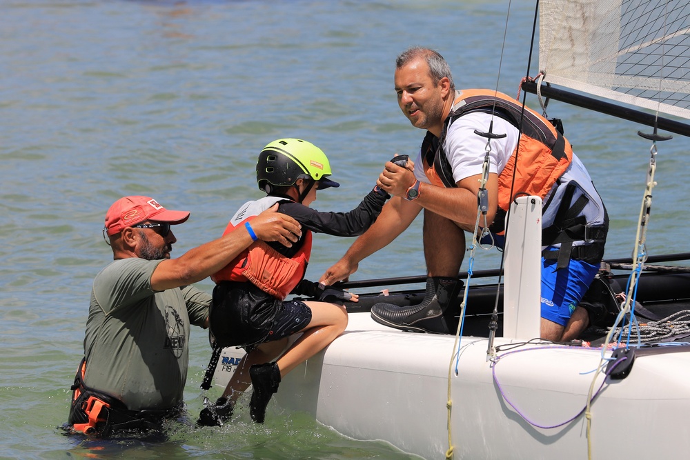 Regatas de vela no rio Sado