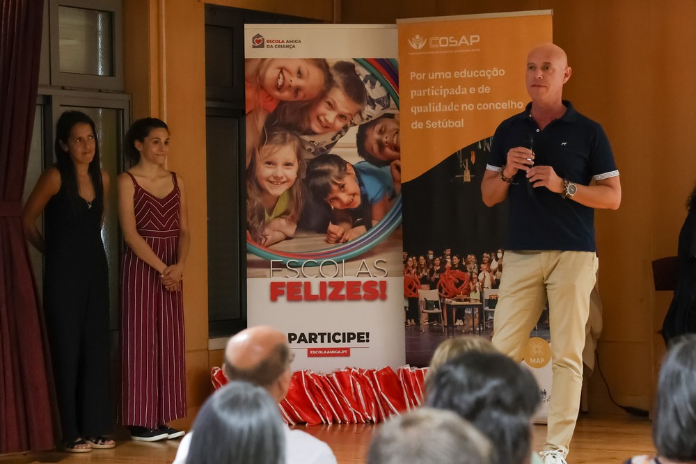 Cerimónia_entrega_distinções_Escola_Amiga_Criança_Setúbal (4)