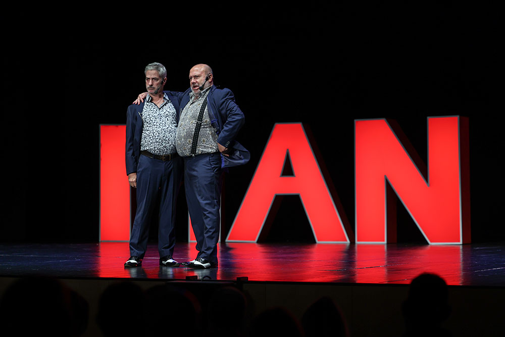 'Faz-te Homem', comédia teatral com João Didelet e António Machado no Fórum Municipal Luísa Todi
