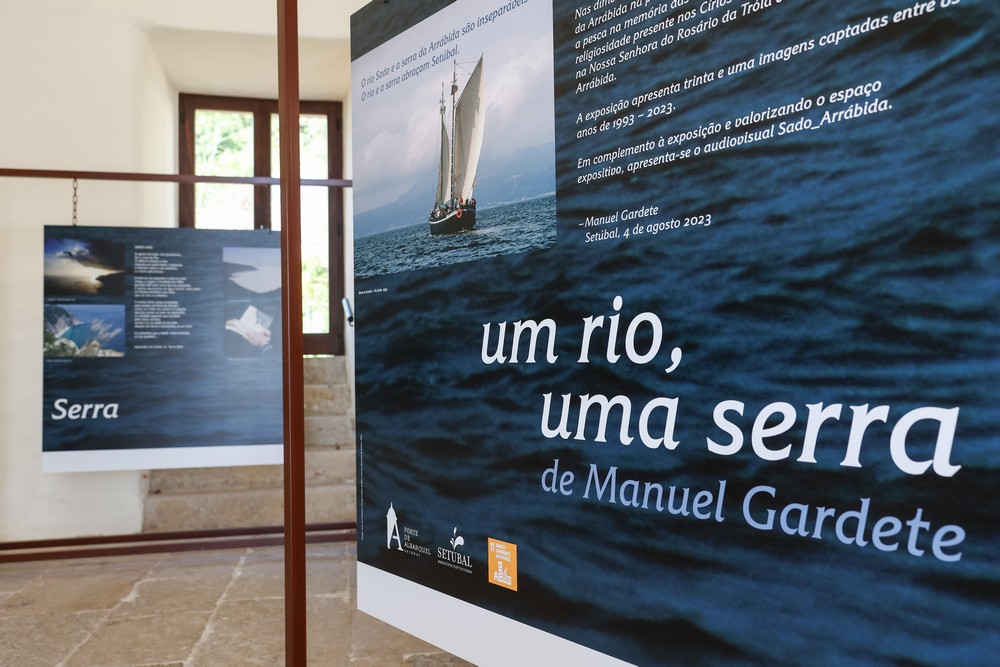 Exposição fotográfica e documental “Um Rio, Uma Serra”, de Manuel Justo Gardete, patente no Forte de Albarquel até dia 31 de outubro