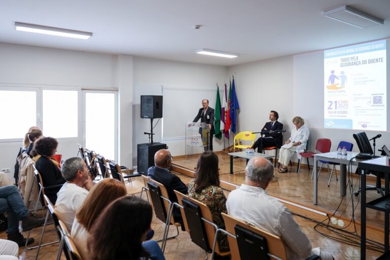 Sessão comemorativa do Dia Mundial da Segurança do Doente