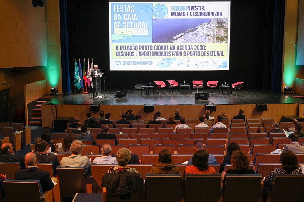 Festas da Baía de Setúbal 2023 | Fórum Investir, Inovar e Descarbonizar - presidente da Câmara Municipal de Setúbal, André Martins