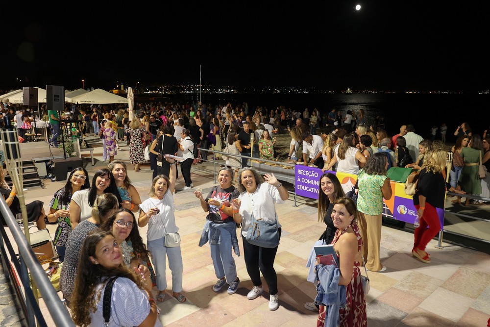 Receção à comunidade educativa 2023, na Praia da Saúde