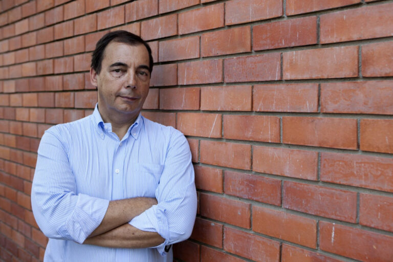 João Paulo Oliveira e Costa - historiador, professor e escritor