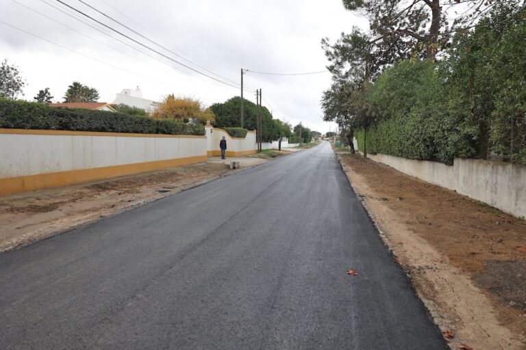 Estrada de São Gonçalo reaberta ao trânsito na zona da Salmoura após intervenção de promotor privado