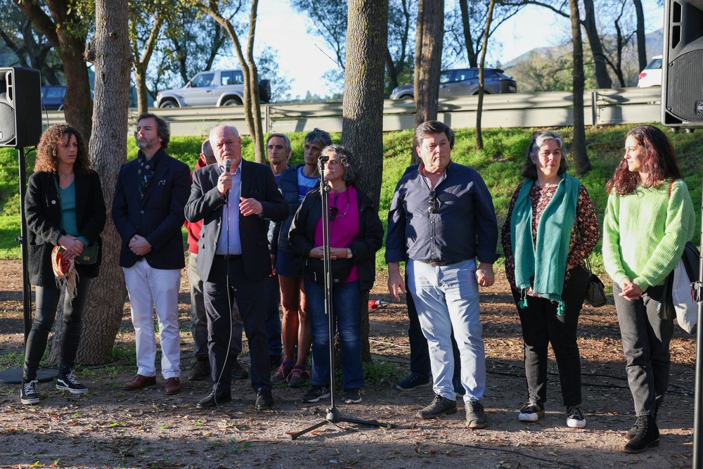 Presidente da Câmara, André Martins, discursa no magusto realizado no Parque de Merendas da Comenda