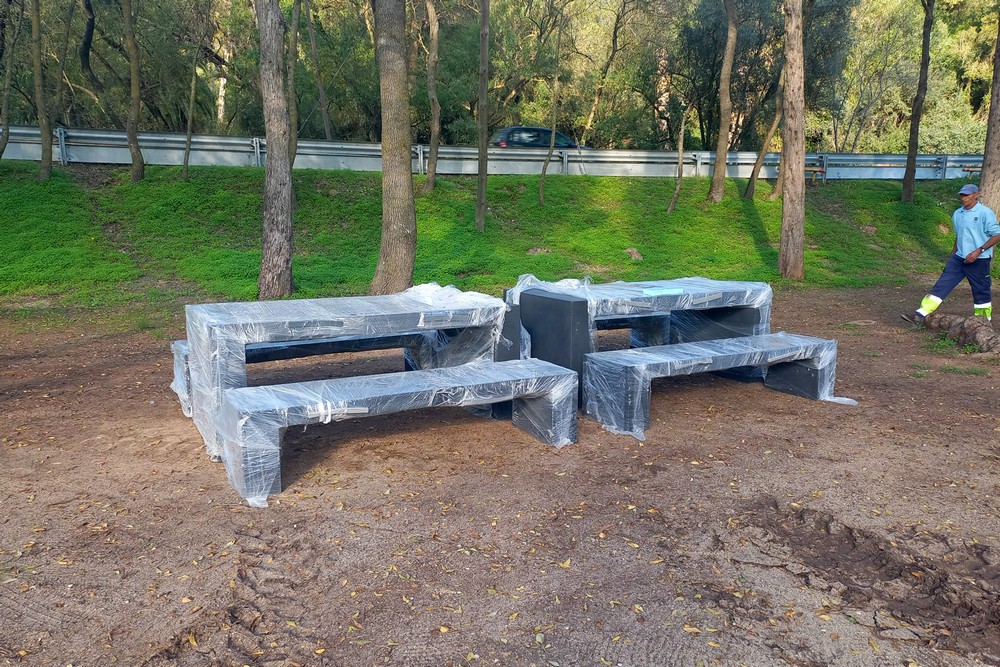 Parque de Merendas da Comenda recebe novas mesas e bancos para usufruto público