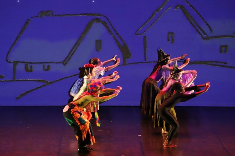 Natal em Setúbal - O Flautista - Espetáculo de Natal da Academia de Dança Contemporânea de Setúbal