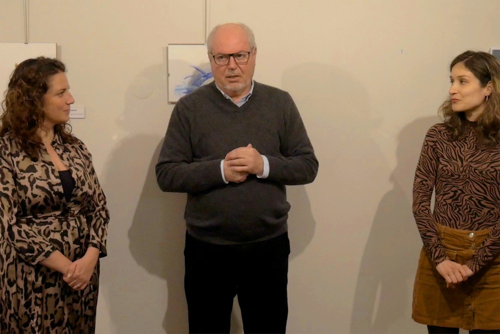 Inauguração da exposição de desenho e pintura “Tons da Natureza”, de Raquel Bento - presidentes da Câmara e da Junta de Freguesia de Azeitão, André Martins e Sónia Paulo, com a autora