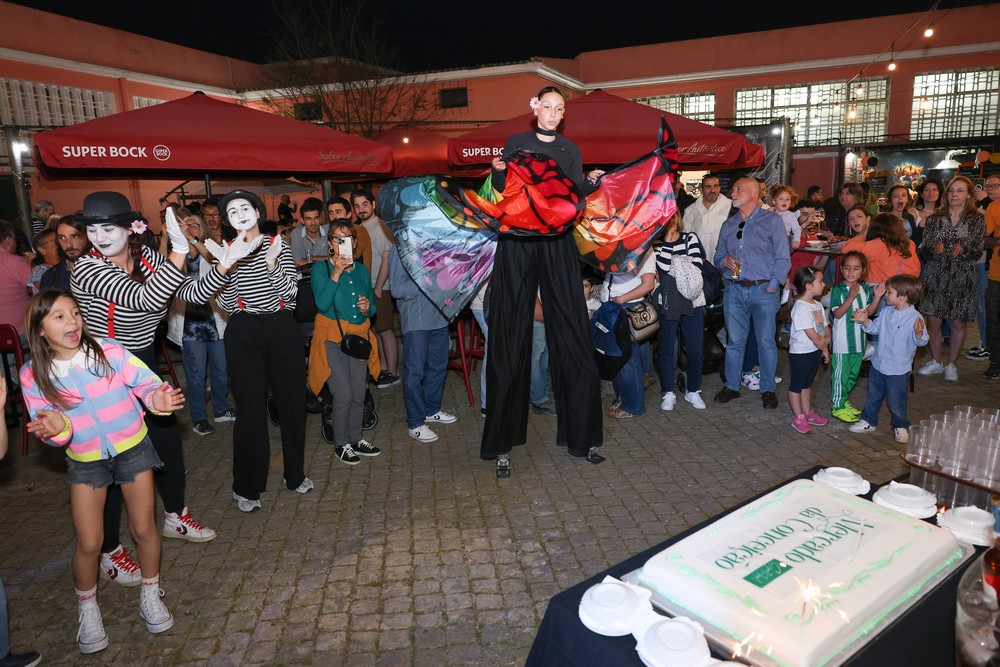 As artes circenses fizeram parte do programa de animação no Mercado da Conceição