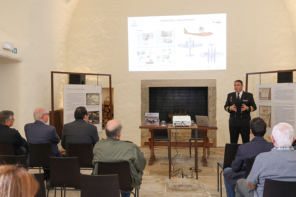 Apresentação do livro “Aviação Naval – Asas da Marinha”