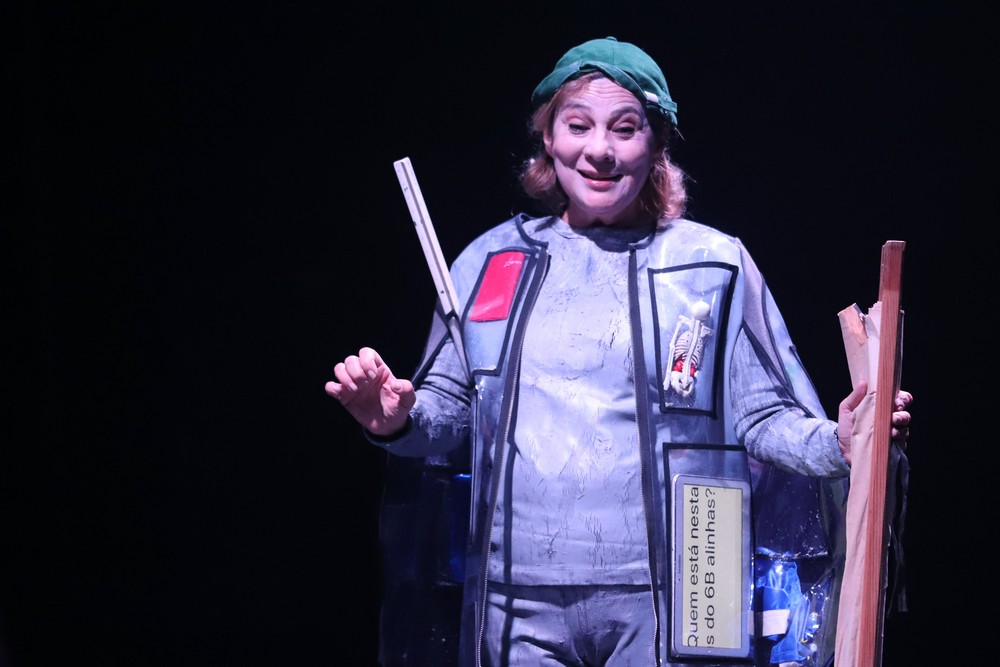 Dia Mundial do Teatro 2024 | Limites - Teatro dos Aloés - A Gráfica