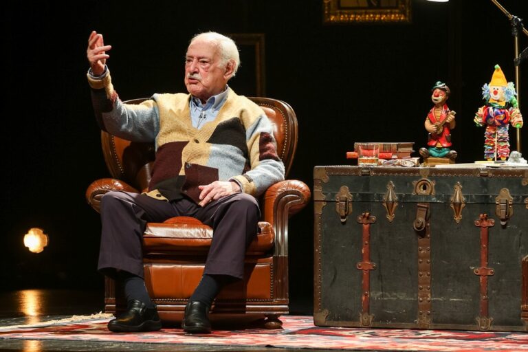 Espetáculo "Ruy, a história devida" apresentou-se no Fórum Municipal Luísa Todi