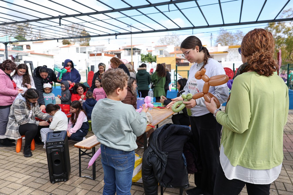 Inauguração do novo parque infantil Os Flamingos, na Quinta do Meio, Praias do Sado