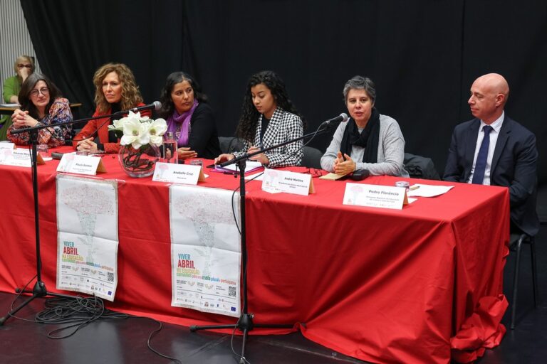 Parlamento dos Jovens - Ensino Básico - Sessão Distrital - ES Sebastião da Gama