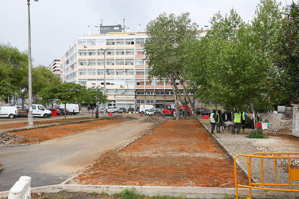 A Praça do Brasil está a avançar para uma nova fase de requalificação urbana