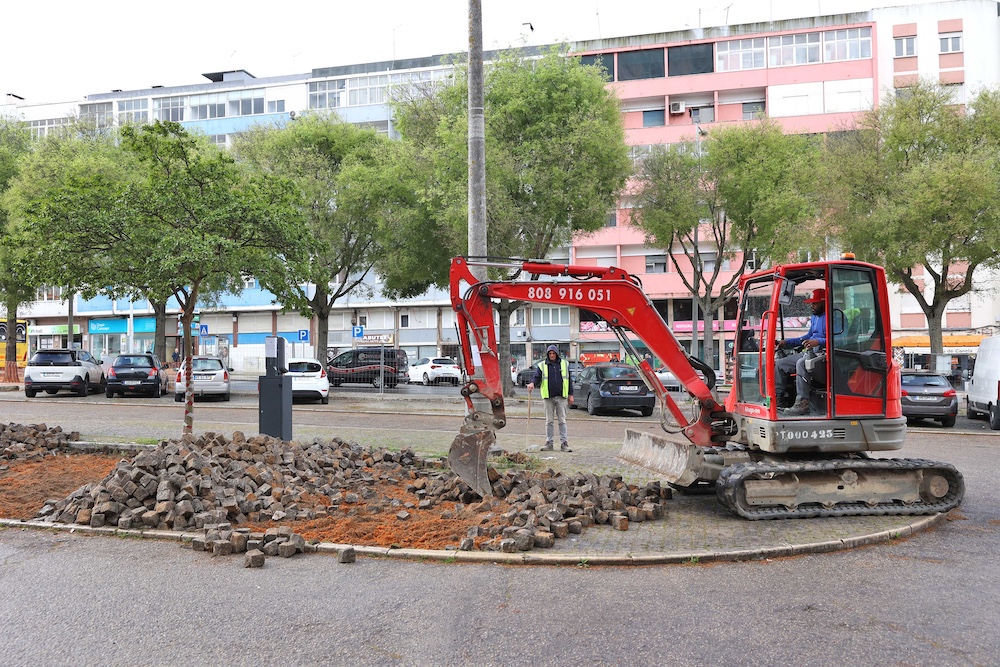 A Praça do Brasil está a avançar para uma nova fase de requalificação urbana