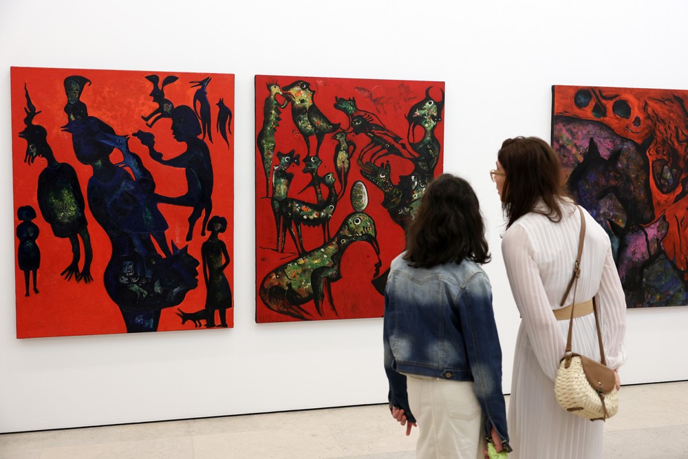 A mostra "resiliência" está na Galeria Municipal do 11