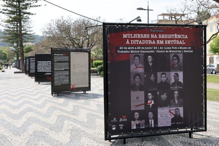 25 Abril - exposição As Mulheres na Resistência à Ditadura em Setúbal