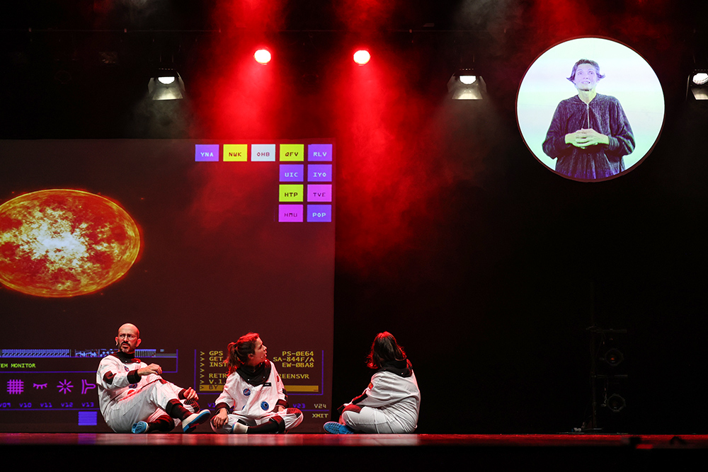 O espetáculo 'Aldeberã' celebrou a diversidade no Dia Mundial do Teatro