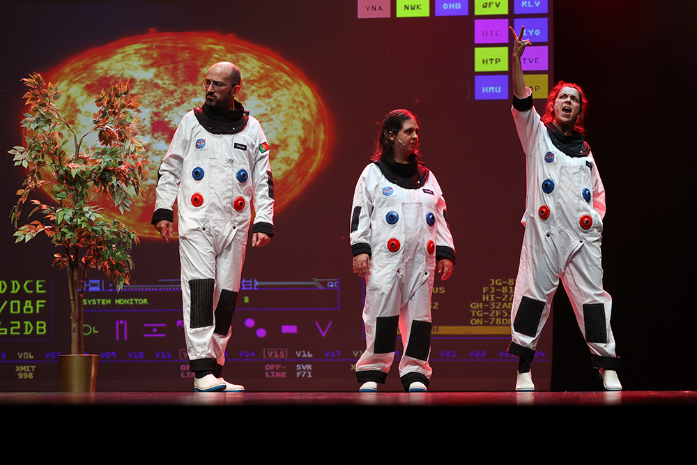 O espetáculo 'Aldeberã' celebrou a diversidade no Dia Mundial do Teatro