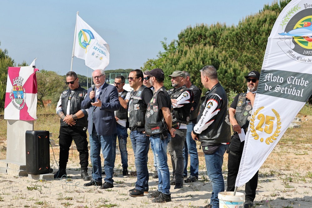 Lançamento da primeira pedra da nova sede do Moto Clube de Setúbal - presidente da Câmara, André Martins