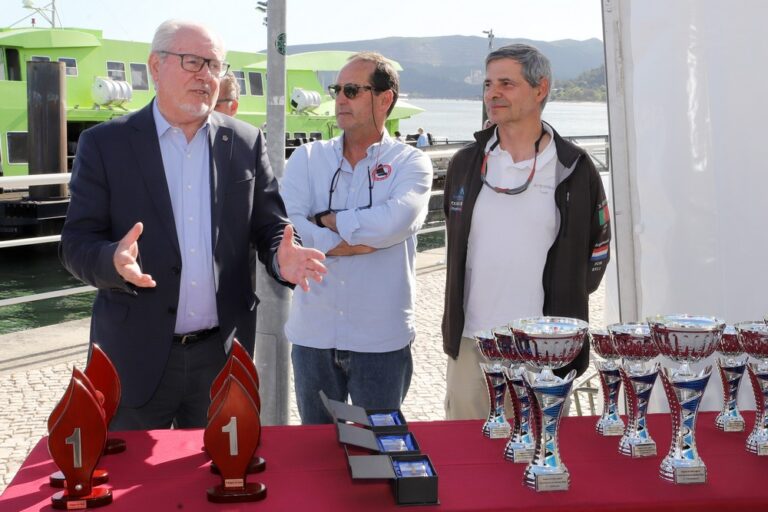Feira Náutica de Setúbal 2024 - Presidente da Câmara, André Martins, entregou os prémios das regatas de vela
