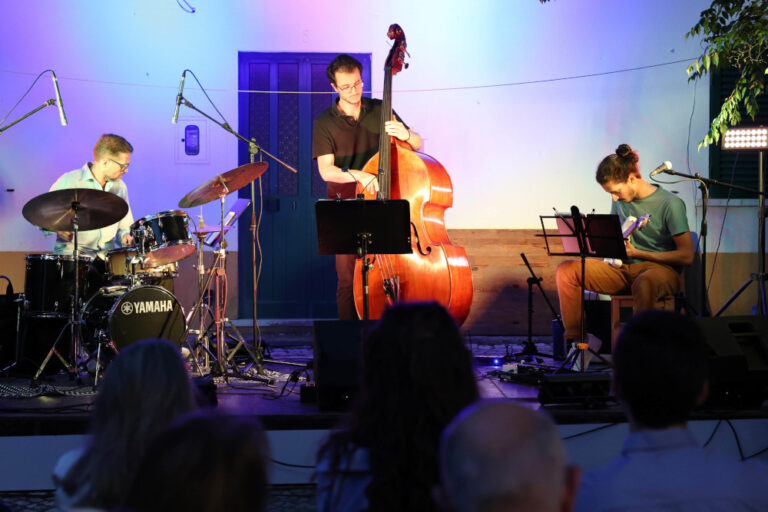 Francisco Neves Trio
