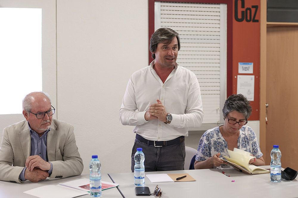 A comunidade educativa conheceu o estudo prévio para ampliação e requalificação da EB 2,3 de Aranguez