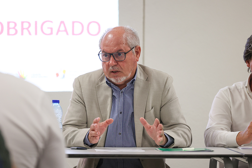 A comunidade educativa conheceu o estudo prévio para ampliação e requalificação da EB 2,3 de Aranguez