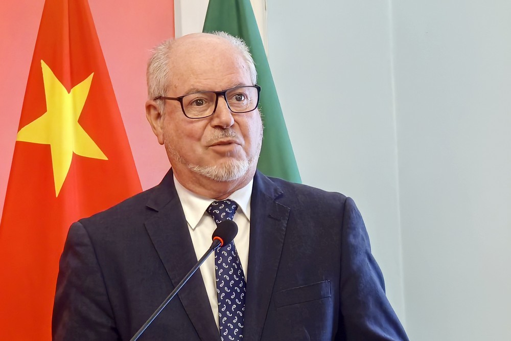Presidente da Câmara, André Martins, discursou na cerimónia de atribuição das bolsas de estudo “Chinese Ambassador Scholarship”, realizada na Embaixada da China