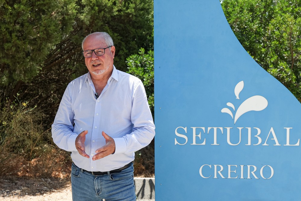 Executivo municipal viajou num autocarro da Carris Metropolitana entre Setúbal e o Creiro, para verificar como é feita a ligação às praias - presidente da Câmara, André Martins